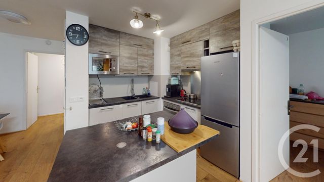 Appartement F4 à vendre - 4 pièces - 79.27 m2 - STAINS - 93 - ILE-DE-FRANCE - Century 21 Wilson Immobilier