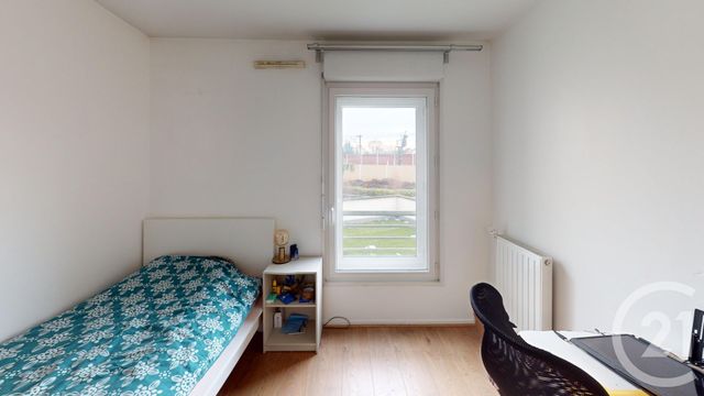 Appartement F4 à vendre - 4 pièces - 79.27 m2 - STAINS - 93 - ILE-DE-FRANCE - Century 21 Wilson Immobilier