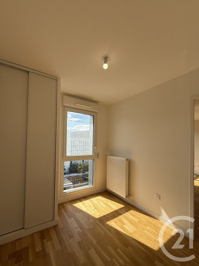 Appartement F2 à louer - 2 pièces - 33.24 m2 - ROMAINVILLE - 93 - ILE-DE-FRANCE - Century 21 Wilson Immobilier