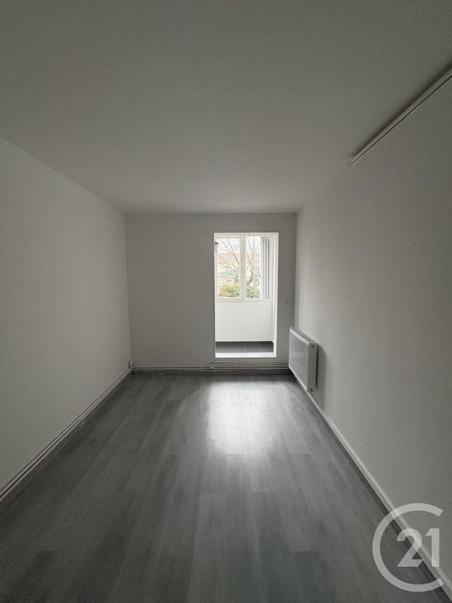 Appartement F4 à vendre - 4 pièces - 69.0 m2 - STAINS - 93 - ILE-DE-FRANCE - Century 21 Wilson Immobilier