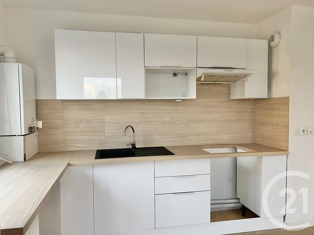 Appartement F2 à louer - 2 pièces - 43.15 m2 - GARGES LES GONESSE - 95 - ILE-DE-FRANCE - Century 21 Wilson Immobilier