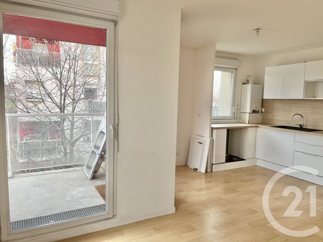 Appartement F2 à louer - 2 pièces - 43.15 m2 - GARGES LES GONESSE - 95 - ILE-DE-FRANCE - Century 21 Wilson Immobilier