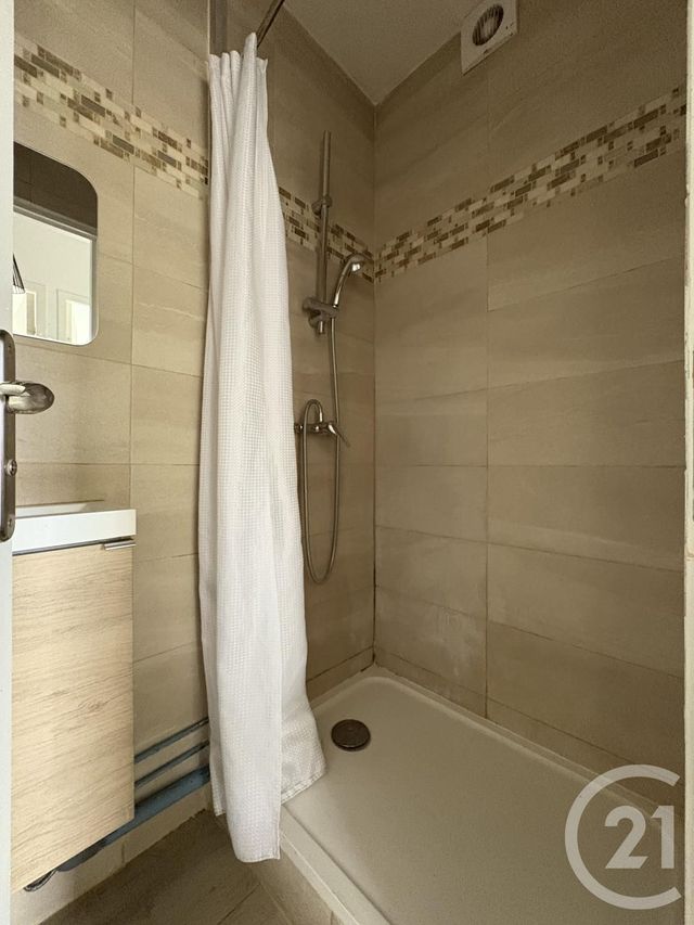 Appartement à vendre - 4 pièces - 78.13 m2 - SEVRAN - 93 - ILE-DE-FRANCE - Century 21 Wilson Immobilier