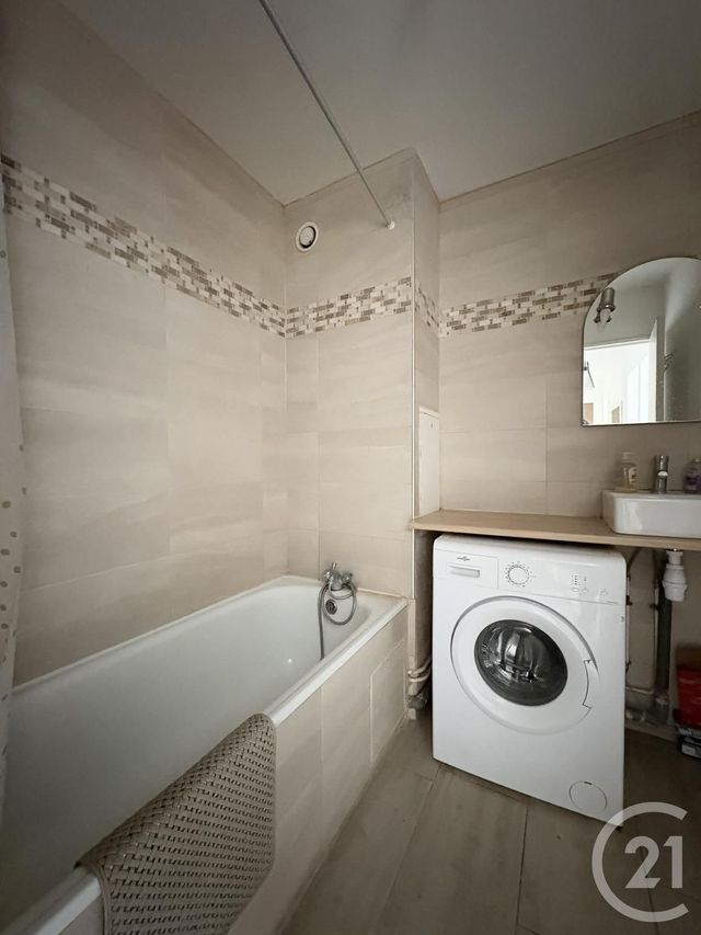 Appartement à vendre - 4 pièces - 78.13 m2 - SEVRAN - 93 - ILE-DE-FRANCE - Century 21 Wilson Immobilier