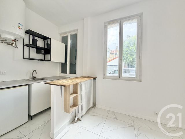 Appartement F1 à louer - 1 pièce - 14.96 m2 - LIVRY GARGAN - 93 - ILE-DE-FRANCE - Century 21 Wilson Immobilier