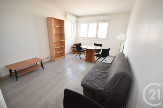Appartement F2 à vendre - 2 pièces - 47.4 m2 - GARGES LES GONESSE - 95 - ILE-DE-FRANCE - Century 21 Wilson Immobilier