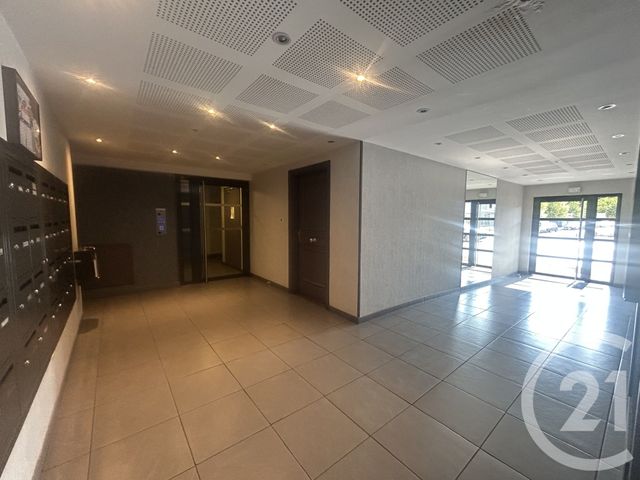 Appartement à vendre - 5 pièces - 86.33 m2 - STAINS - 93 - ILE-DE-FRANCE - Century 21 Wilson Immobilier