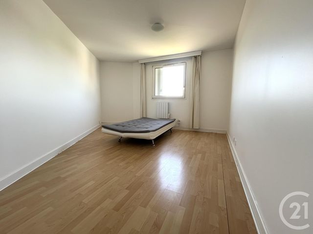 Appartement F3 à louer - 3 pièces - 80.15 m2 - STAINS - 93 - ILE-DE-FRANCE - Century 21 Wilson Immobilier