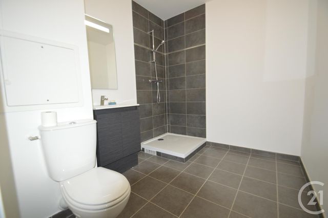 Appartement F1 à louer - 1 pièce - 29.46 m2 - ST DENIS - 93 - ILE-DE-FRANCE - Century 21 Wilson Immobilier