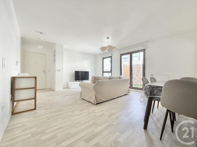 Appartement F2 à louer - 2 pièces - 47.41 m2 - STAINS - 93 - ILE-DE-FRANCE - Century 21 Wilson Immobilier
