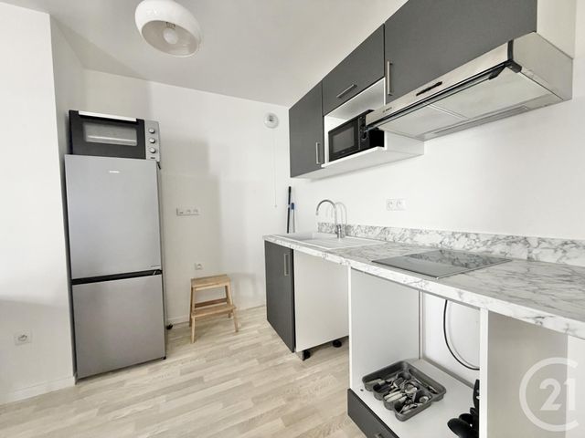 Appartement F2 à louer - 2 pièces - 47.41 m2 - STAINS - 93 - ILE-DE-FRANCE - Century 21 Wilson Immobilier