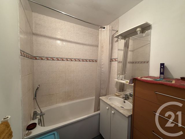 Appartement F3 à vendre - 3 pièces - 50.51 m2 - DUGNY - 93 - ILE-DE-FRANCE - Century 21 Wilson Immobilier