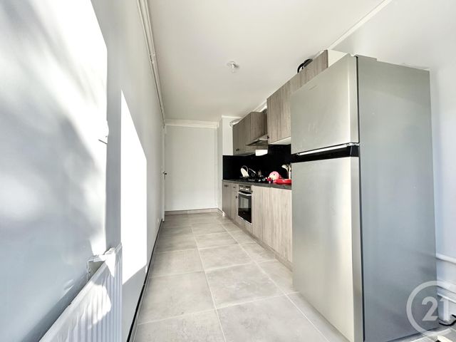 Appartement F4 à louer - 4 pièces - 77.0 m2 - SENLIS - 60 - PICARDIE - Century 21 Wilson Immobilier
