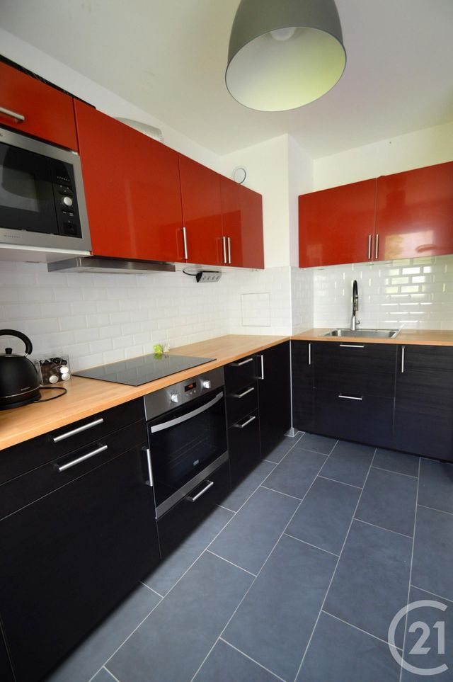 Appartement F2 à louer - 2 pièces - 43.32 m2 - LA PLAINE ST DENIS - 93 - ILE-DE-FRANCE - Century 21 Wilson Immobilier