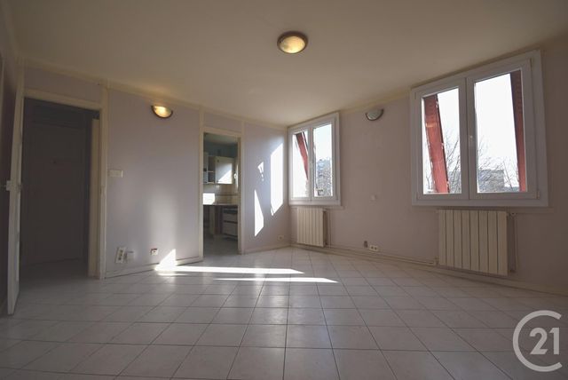 Appartement F3 à vendre - 3 pièces - 50.0 m2 - STAINS - 93 - ILE-DE-FRANCE - Century 21 Wilson Immobilier