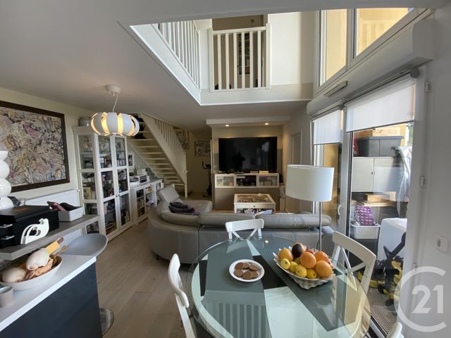 Appartement Duplex à vendre - 4 pièces - 82.0 m2 - STAINS - 93 - ILE-DE-FRANCE - Century 21 Wilson Immobilier