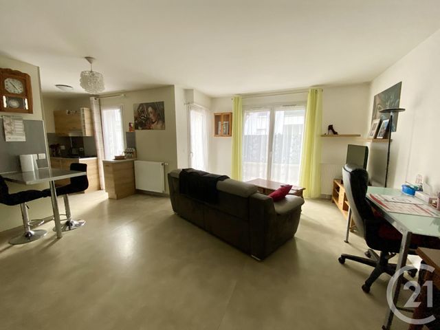 Appartement F3 à vendre - 3 pièces - 69.9 m2 - STAINS - 93 - ILE-DE-FRANCE - Century 21 Wilson Immobilier