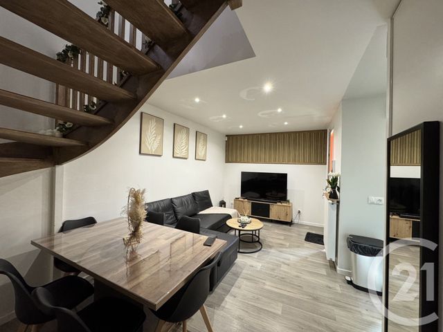 Appartement Duplex à vendre - 3 pièces - 54.0 m2 - STAINS - 93 - ILE-DE-FRANCE - Century 21 Wilson Immobilier