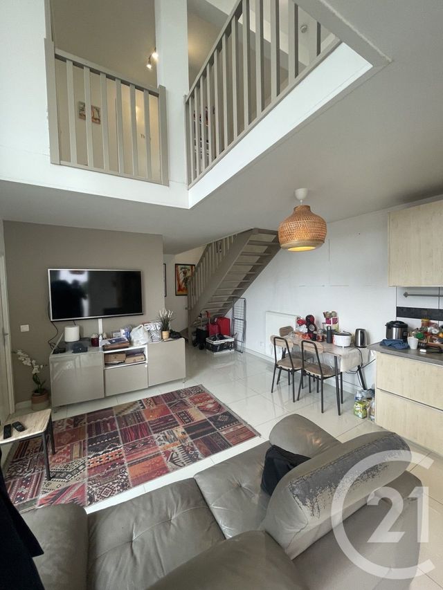 Appartement Duplex à vendre - 4 pièces - 80.9 m2 - STAINS - 93 - ILE-DE-FRANCE - Century 21 Wilson Immobilier