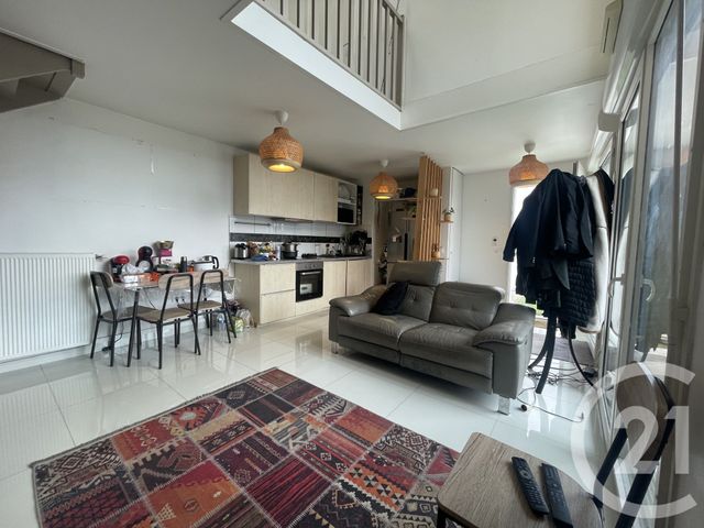Appartement Duplex à vendre - 4 pièces - 80.9 m2 - STAINS - 93 - ILE-DE-FRANCE - Century 21 Wilson Immobilier