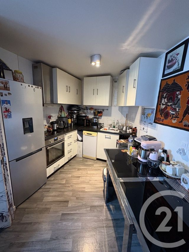 Appartement à vendre - 3 pièces - 56.0 m2 - STAINS - 93 - ILE-DE-FRANCE - Century 21 Wilson Immobilier