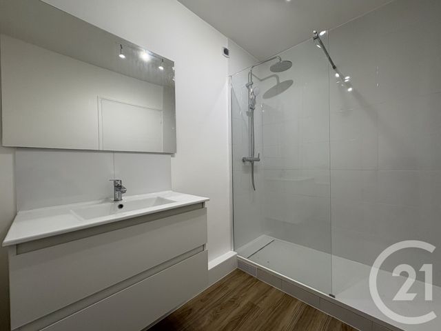 Appartement F4 à vendre - 4 pièces - 79.96 m2 - ST DENIS - 93 - ILE-DE-FRANCE - Century 21 Wilson Immobilier