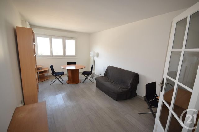 Appartement F2 à louer - 2 pièces - 47.4 m2 - GARGES LES GONESSE - 95 - ILE-DE-FRANCE - Century 21 Wilson Immobilier