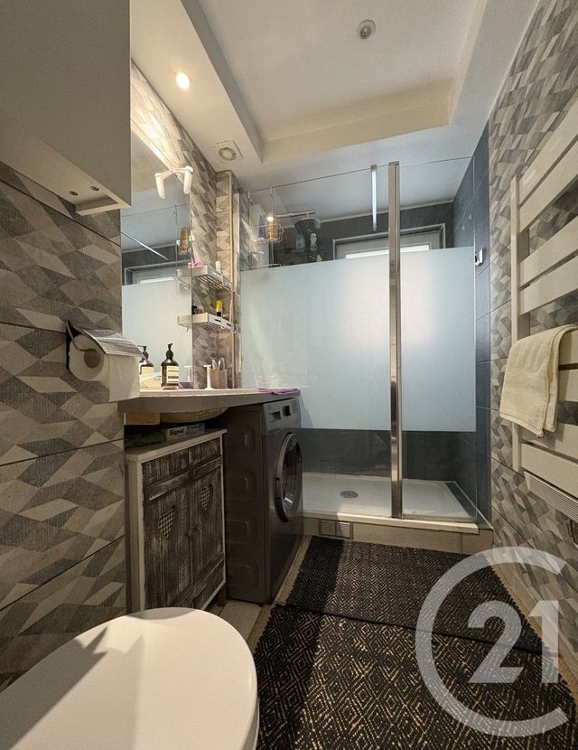 Appartement F2 à vendre - 2 pièces - 39.24 m2 - STAINS - 93 - ILE-DE-FRANCE - Century 21 Wilson Immobilier